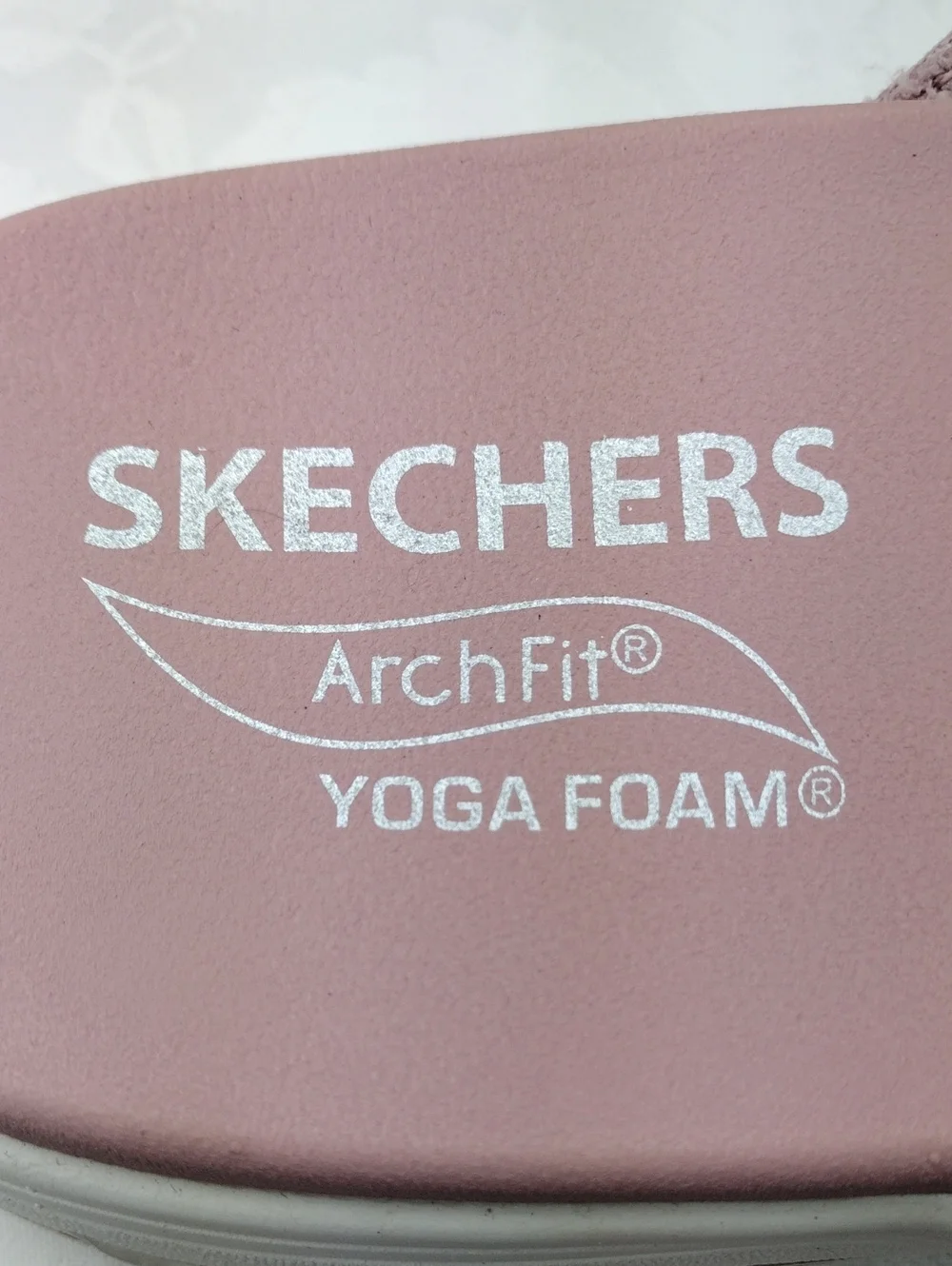 Skechers Arch Fit Daylily Mauve Canvas Crossband Open Toe Mid Sole Arcade Sandal